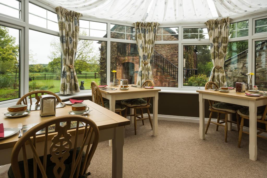 Hills Farm Bed & Breakfast Leominster Luaran gambar