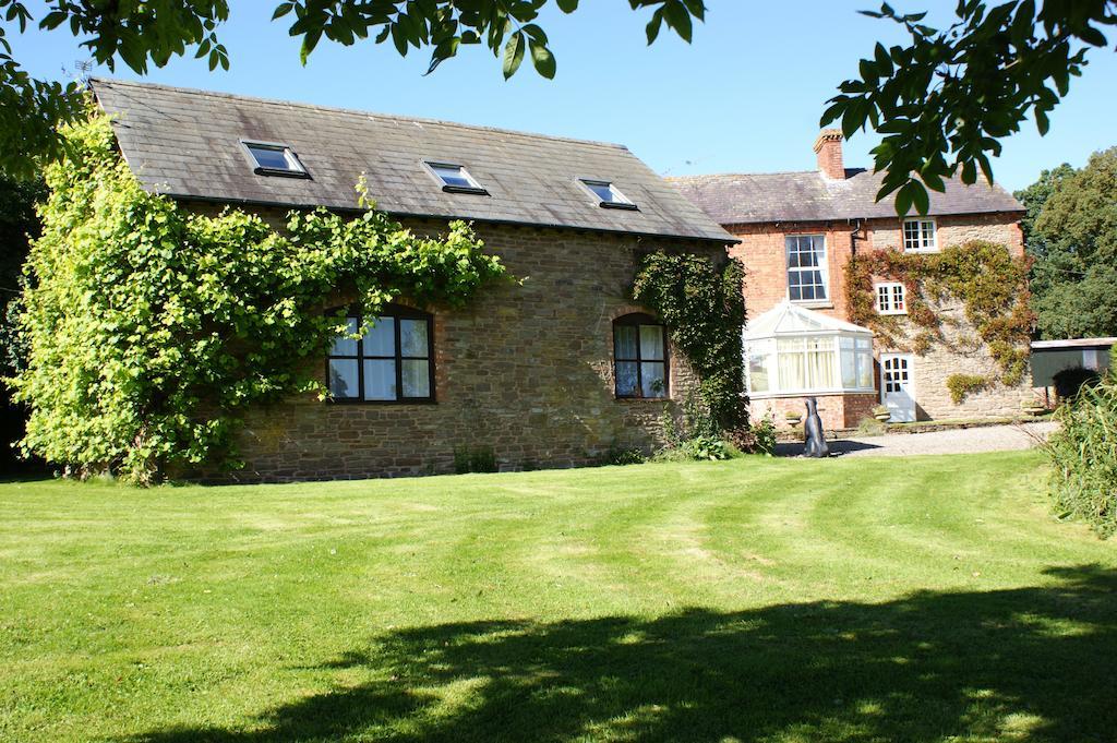 Hills Farm Bed & Breakfast Leominster Bilik gambar