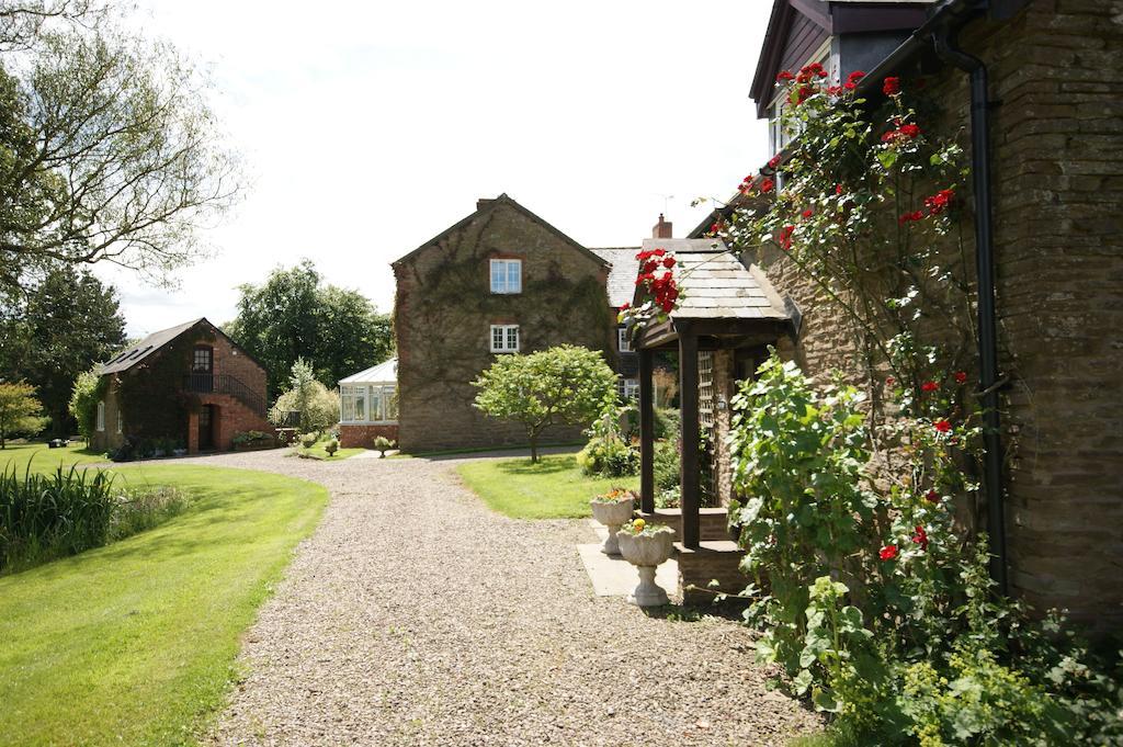 Hills Farm Bed & Breakfast Leominster Luaran gambar