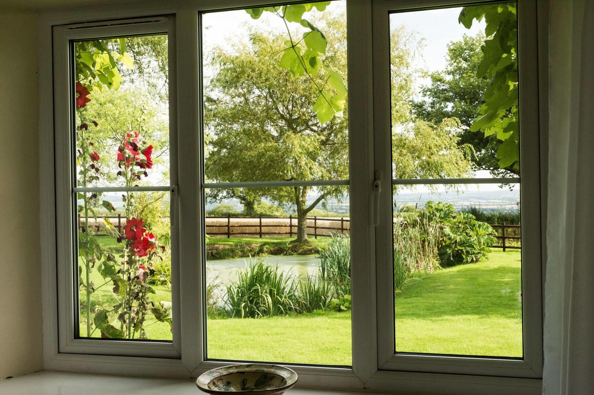 Hills Farm Bed & Breakfast Leominster Luaran gambar
